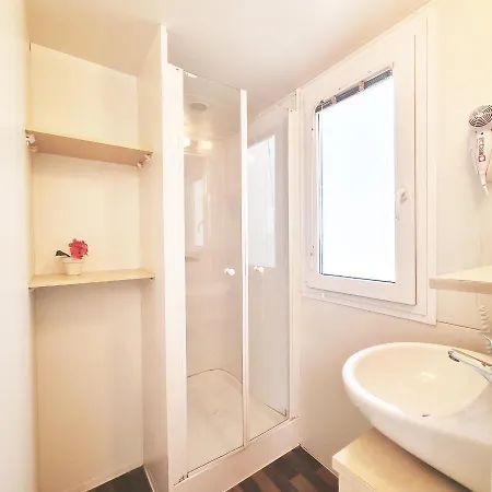 Holiday home Bungalow Nomad Felicitat
