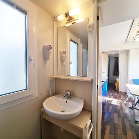 Holiday home Bungalow Nomad Felicitat